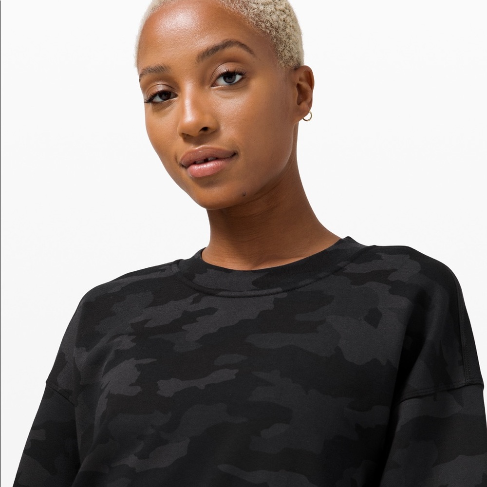 Lululemon perfectly oversized crew